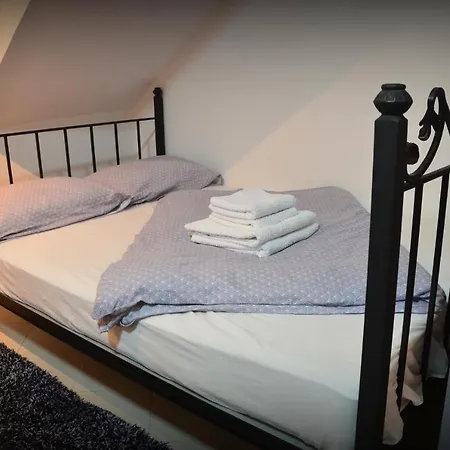 Iva Studio-apartment *